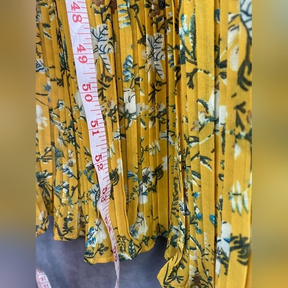 Lulus Such Sophistication Yellow Floral Print Pleated Maxi feminine Dress Size L - Picture 15 of 15